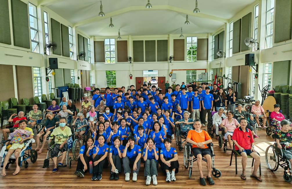 星洲学记：温情实践在希望之村